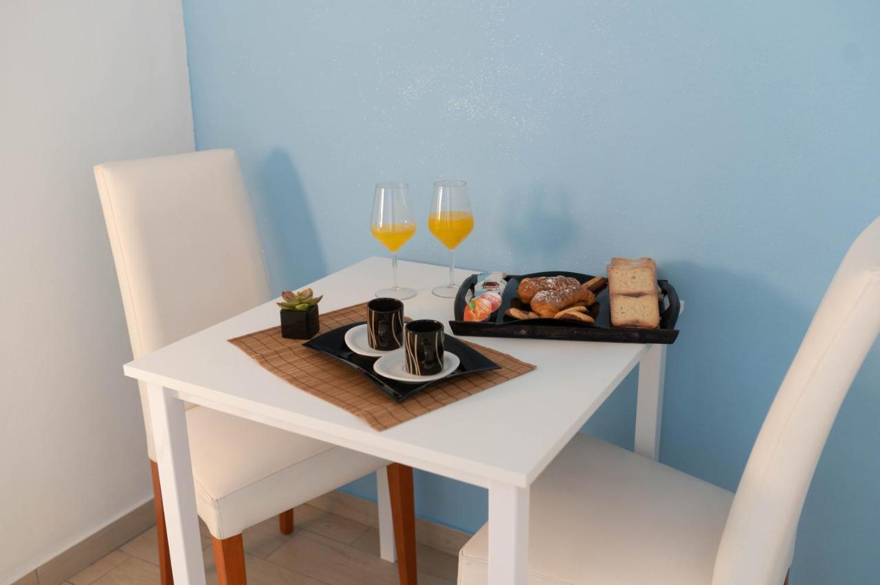Dimora Rossa Bed and Breakfast Sottomarina Eksteriør billede