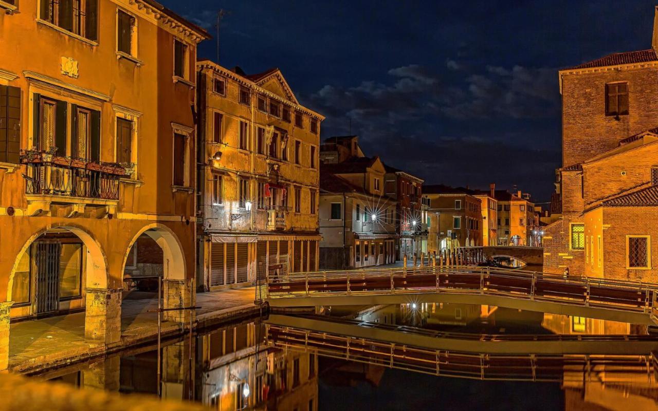Dimora Rossa Bed and Breakfast Sottomarina Eksteriør billede